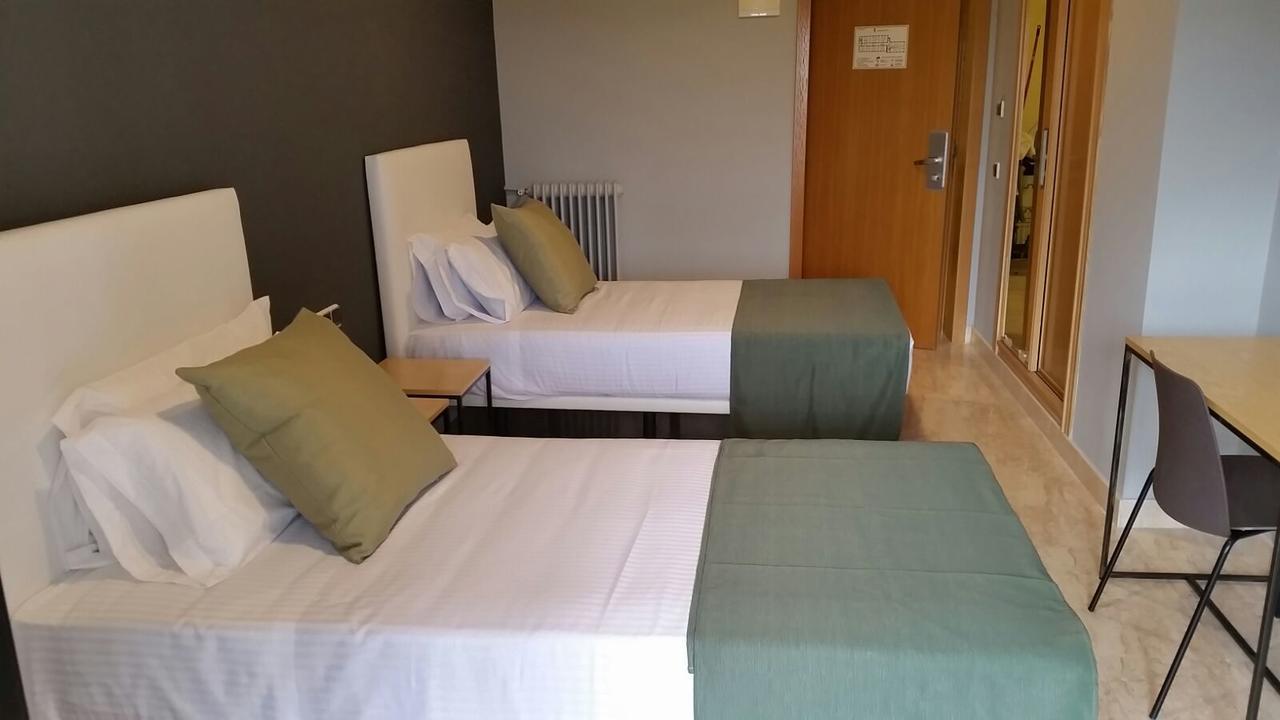 Balneario De Ledesma Hotel Vega de Tirados Luaran gambar
